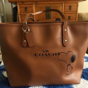 Coach x snoopy tote limited edition